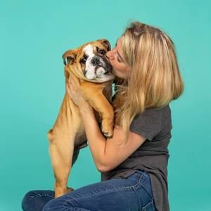 Meet your Posher, Angie